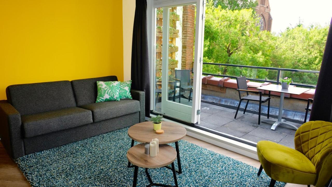 Апартаменты Sunny 45M2 Penthouse With Balcony And Terrace - R65C Эйндховен Экстерьер фото